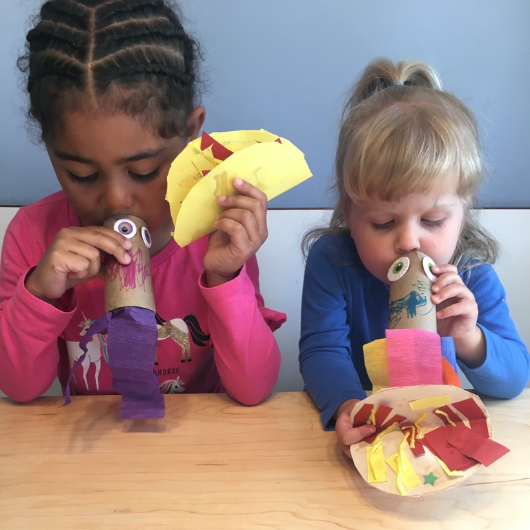 ECFE_SPPS's tweet image. Literacy at Home!  ECFE in St. Paul is delivering packets with books and learning materials all over the district.  We LOVE our families.  #ECFElifeline #mnleg