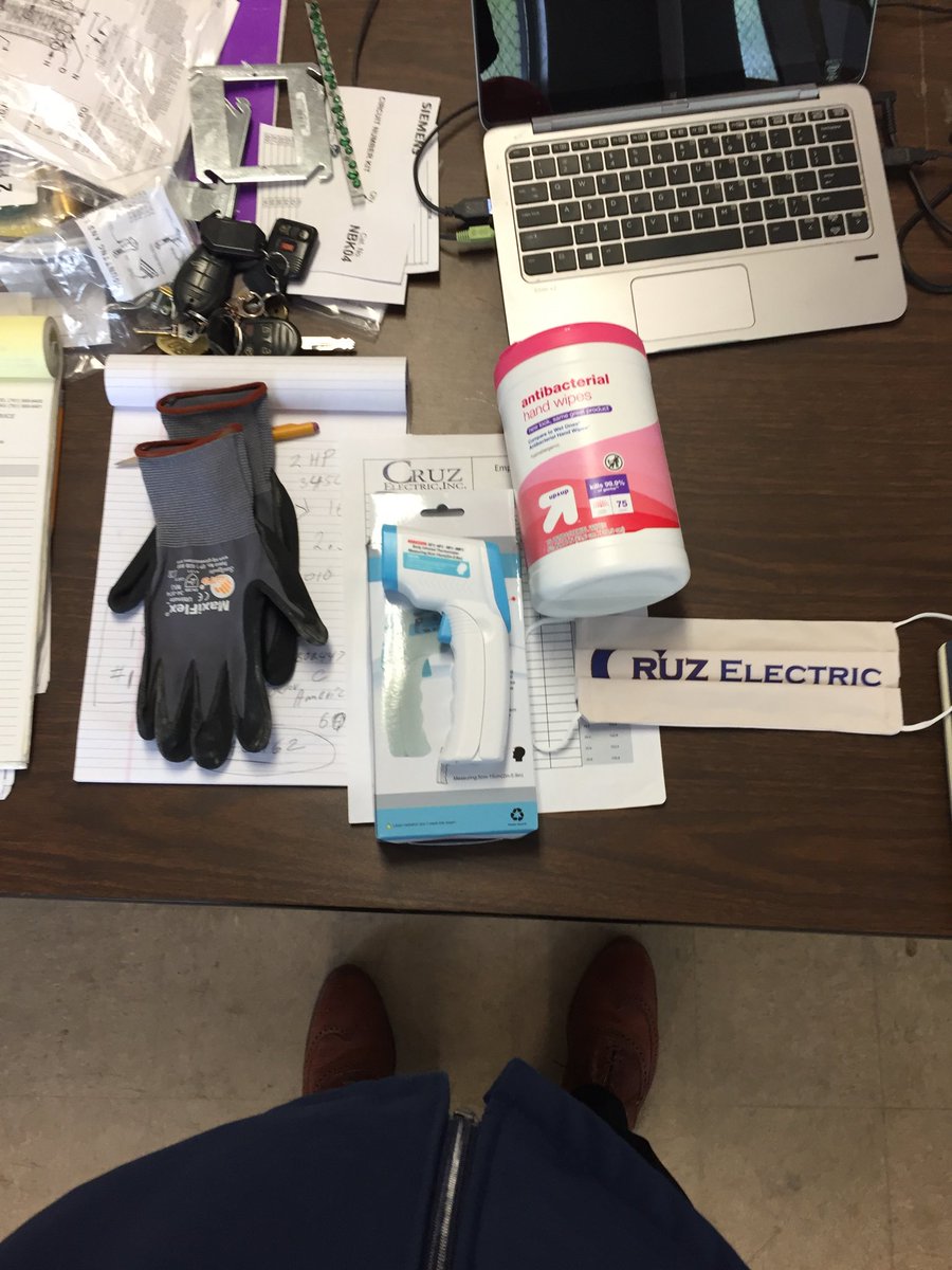 DavidOlaughlin2's tweet photo. Great to visit today at St Mary’s Science Tech & Math center Lynn Ma .
@necaboston Cruz electric glove,mask,Hand sanitizer Touchless thermometers . @LAntonellis103 @ibew new look constrution sites. #ibewstrong #103strong https://t.co/j7cOuQvxLM