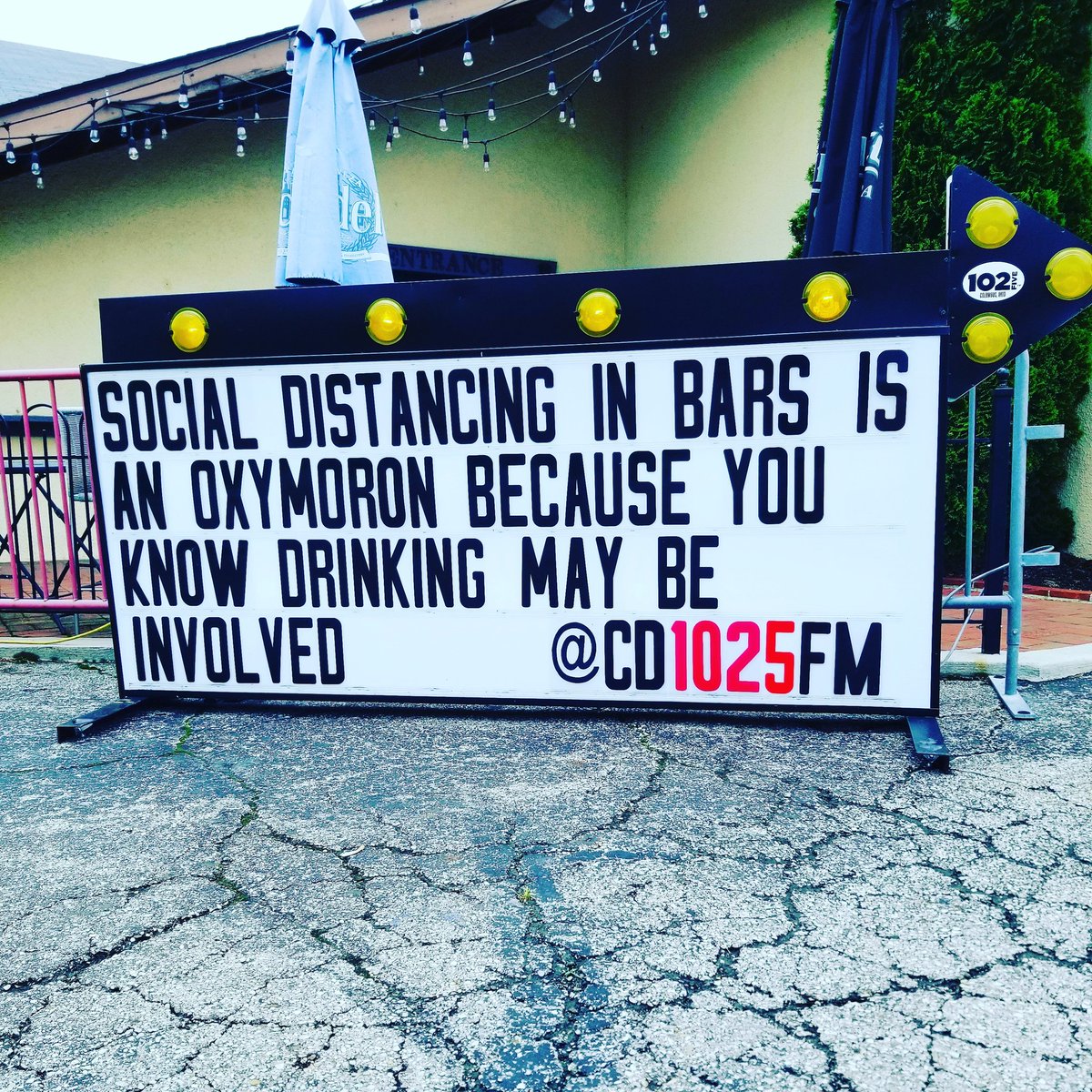 RADIORANDY's tweet image. to be or not to be

#cbus  #covid_19 #viptilrip #randsanity @JimmyKimmelLive #dontgiveup #keepgoing #keepsmiling #laugh #thankyou #virus #believe #togetherwecan @jimmyfallon #nolimits #booze #bekind #daydrinking #drinkingmaybeinvolved  #CD1025 #donthate #socialdistancing