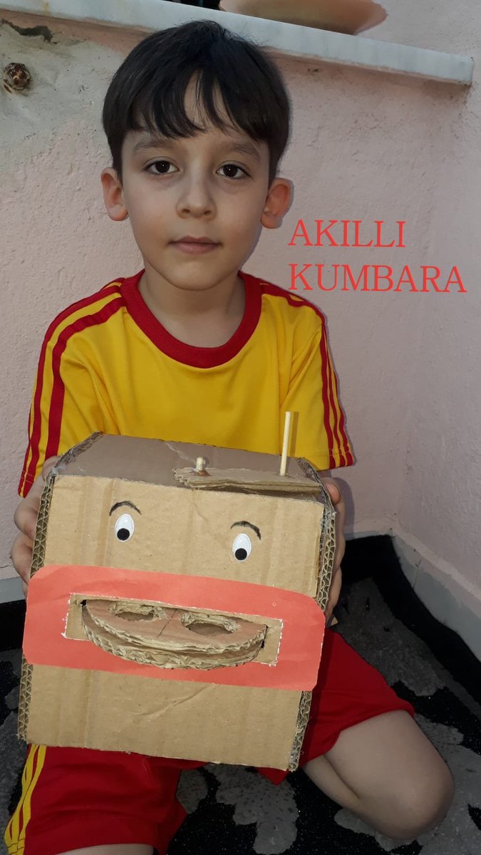 Selda59595180's tweet photo. #UzaktanEğitim #okulevimde Bilim ve Matematik materyalleri sergimizi okulumuzda gerçekleştiremedik fakat çalışmalarımızı evlerimizde tamamladık. @ziyaselcuk @dbomeryilmaz @ispartamem @Gulbirlikio https://t.co/rKuHprK1Ef