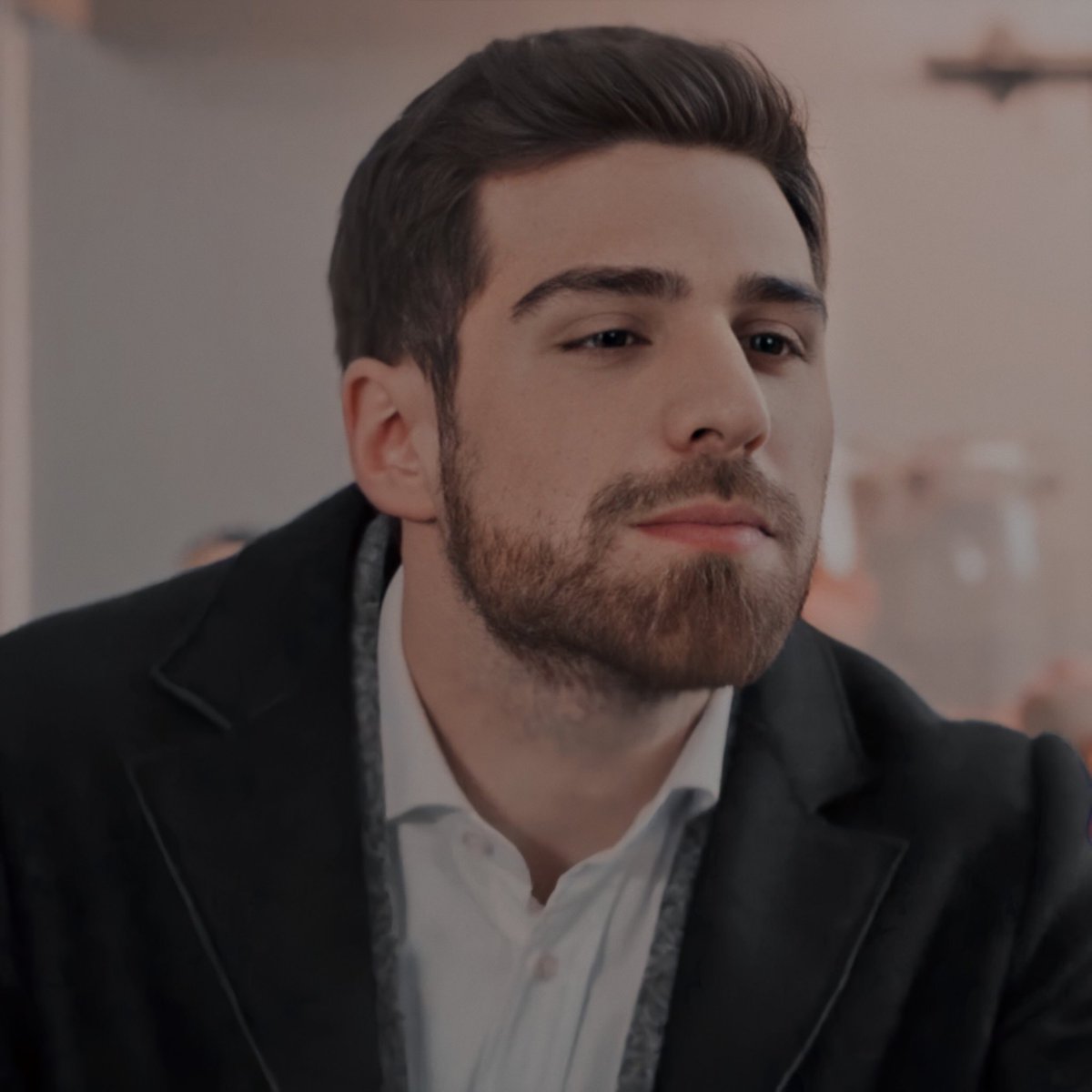 Hadi güzel fandom başladık 🥀

İlk tweet bol rt ve fav 👑 

#BerkerGüven NedimKaraçay #SeraKutlubey CemNed