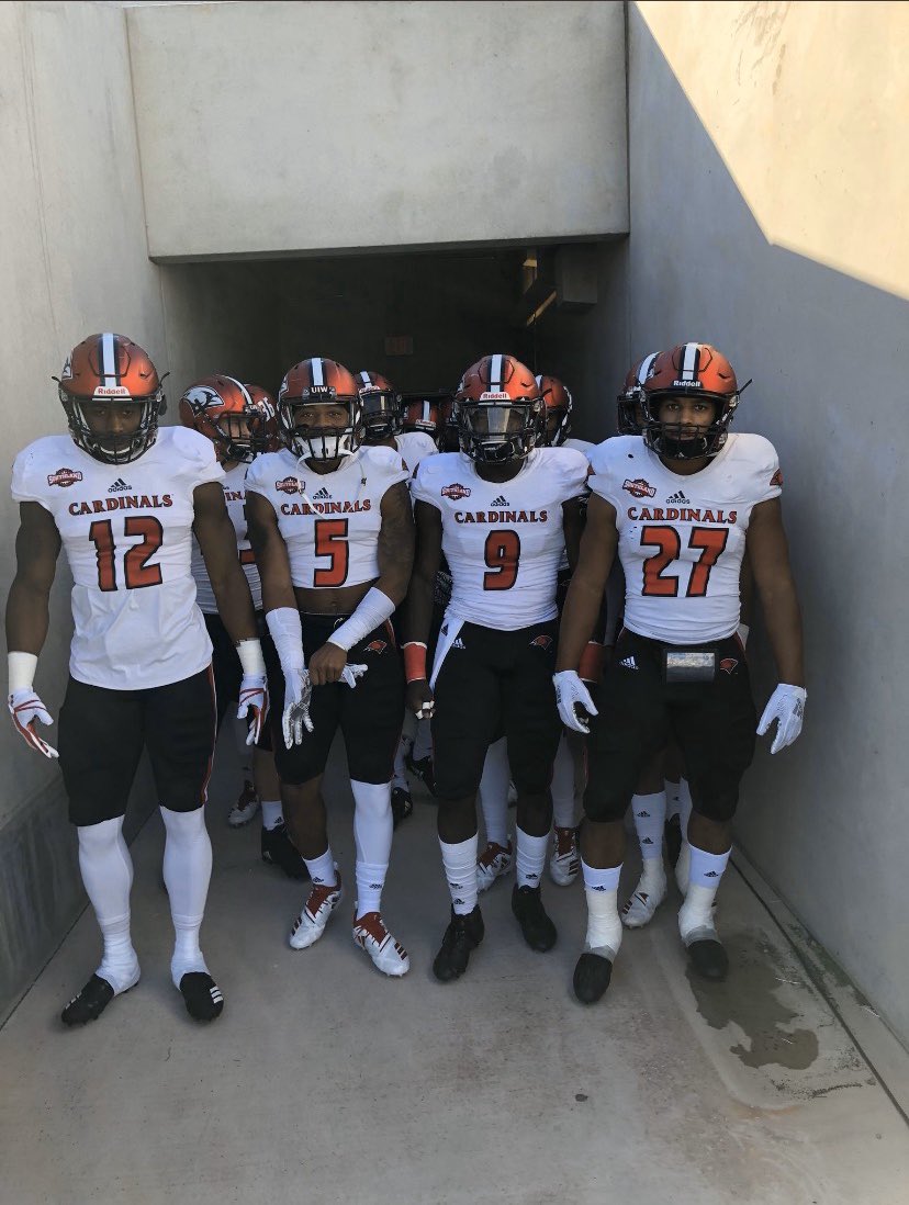 XavierZLopez's tweet photo. On to the next chapter. @Coach_Lech @Coach_Crill @NickGatto @KickingWorld @SaBrandeis @dbranscom @UIWFootball @uiwcardinals @UIWAthletics @uhearme714 @MichelleALopez0 @XavierZachariah @whoistsmith @kickspot_ @Chris_Sailer https://t.co/ftTb9iOFtK