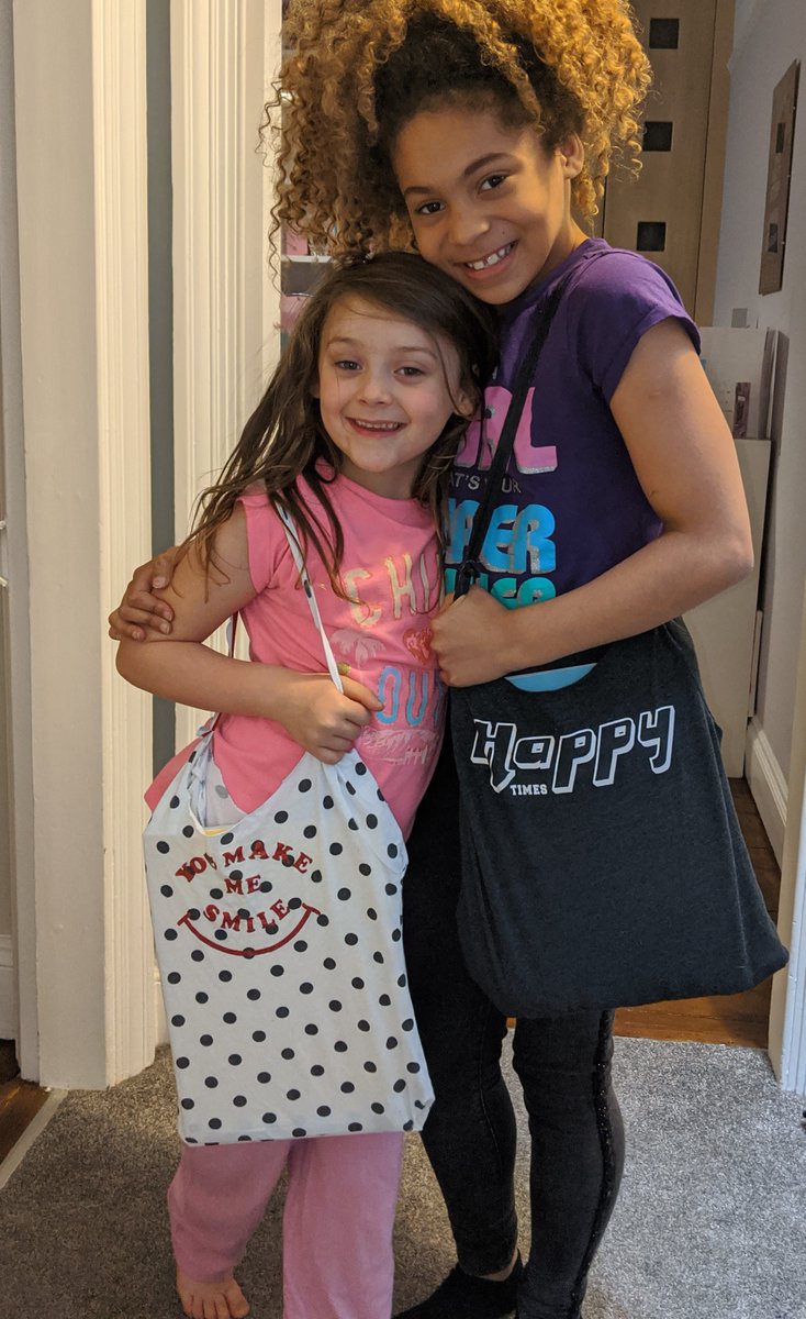 PricksOfficial's tweet photo. Anyone looking for some #recycling fun in #lockdown2020 then my eldest, she's only 10, had the genius idea to turn her old #TShirt into a #bag here's our how to video;

https://t.co/iHAFAVtYMa

#recycle #reuse #tshirtbag #teebag #artsandcrafts #lockdown #shoppingbag https://t.co/bzv6j1wvUX