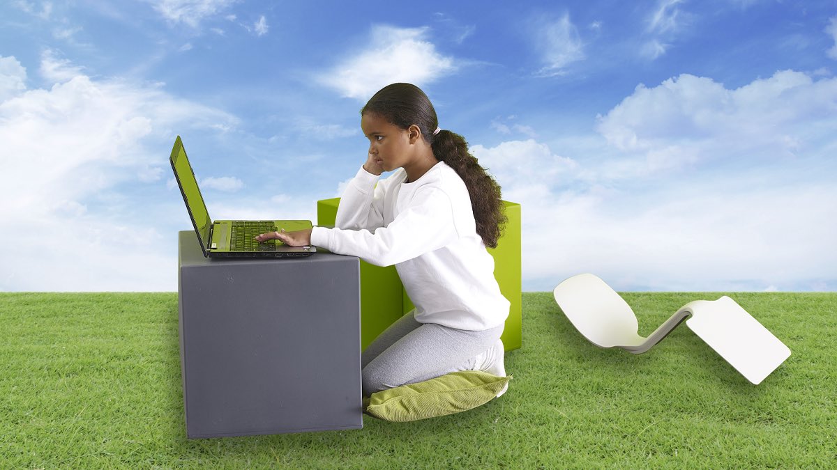 Outdoors inevitably forms part of a post-covid #learningspace. Children instinctively ‘get’ Bloq, using it as a seat or a worksurface: chairs don’t have to look like chairs; not all tables have legs. Add ZigZag and you have flexible #OutdoorLearning space. learniture.co.uk/products/seats…