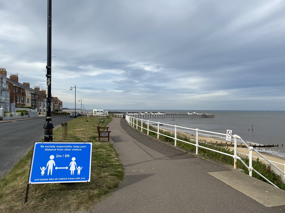 #Southwold #Suffolk - empty seafront and warning signs up , hope it’s a quiet weekend