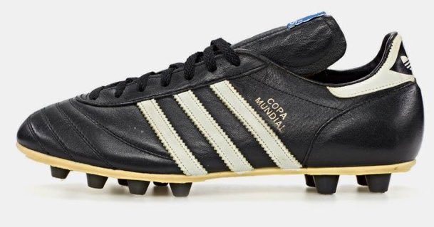 Football pe Twitter: „A REMINDER: The #Adidas Copa Mundial was designed in 1979 for the 1982 World A stunning boot 😍⚽️ #TestOfTime https://t.co/iqnR385t5m” / Twitter