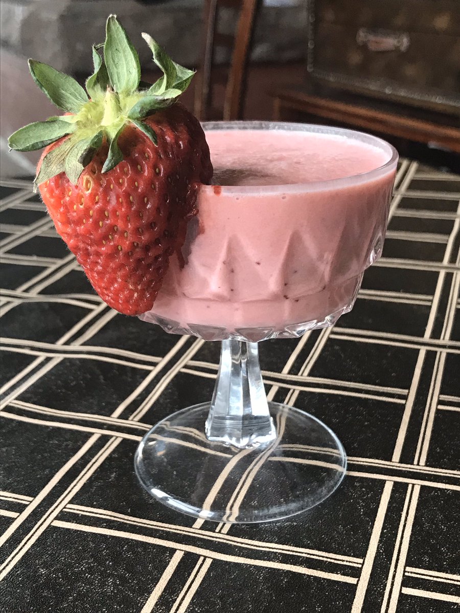 Strawberry Soup season has arrived!!