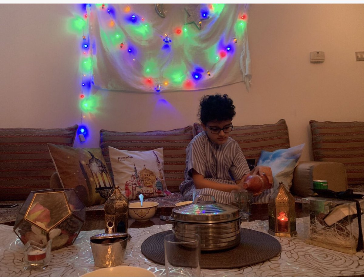 trampallRAD's tweet image. Sharing iftar @ReptonAbuDhabi #RADRemoteLearning