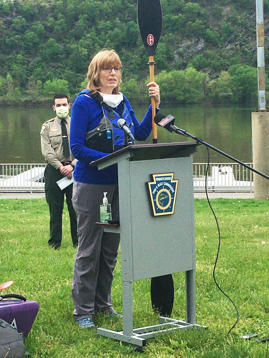 DCNRnews's tweet image. DCNR Secretary Cindy Adams Dunn joined @fishandboat to recognize #SafeBoatingWeek with a reminder of traditional safety measures, and how boating activities this season could be affected by #COVID19. Learn more ➡ bit.ly/2AFOcPy