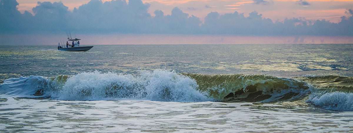 noaaocean's tweet image. Did you know that NOAA offers free nautical products for fun and safety? Explore them here:  oceanservice.noaa.gov/navigation/rec…  #SafeBoatingWeek