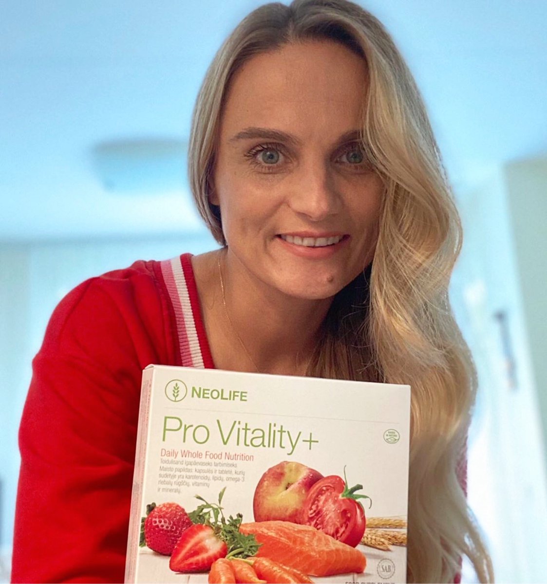 NEOLIFECLUB's tweet photo. Each Vitality Pack provides the nutrient equivalent of over: ⁣⁣1️⃣2️⃣ pounds of whole gran lipids &amp; sterols⁣⁣ 8️⃣0️⃣ pounds of fruits &amp; vegetables⁣⁣ 🔟 servings of omega-3 rich fish. 
⁣⁣
⁣⁣Can you say the same about your daily #supplement? ⁣💭

📷: @egle_lifestyle ⁣ https://t.co/c4Ok2EM16Z