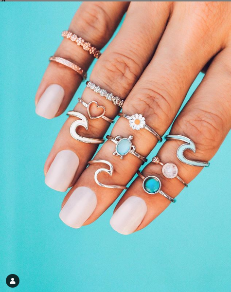 galaxylover1998's tweet photo. Pura Vida Rings!!
#Fillintheblank... โ๏ธ๐ญ My absolute *fave* Pura Vida Ring is __________!
Link in bio to shop Pura Vida!! Use my code "CHELSIEGAINEY21" at checkout for 20% off of ur order.
#puravidabraclets #rings #PVRings #jewelry #greatgift #fashion #fashiondaily #discount https://t.co/6Kb8DRKK6n