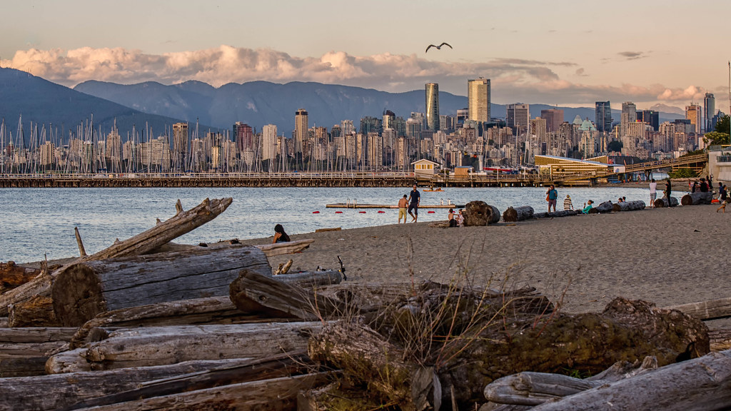 Iy̓álmexw / ʔəy̓alməxʷ (Jericho Beach) in Vancouver was a village with large houses to accommodate thousands of guests in the 1860s. Large potlatches from multiple Coast Salish (and non-Coast Salish) communities attended for weeks during August-September months.