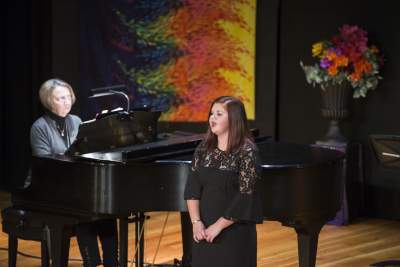 Thanks to the <a href="/FranklinCollege/">Franklin College</a> Women's Chorus for this virtual performance!
ow.ly/9t5u50zJb3K