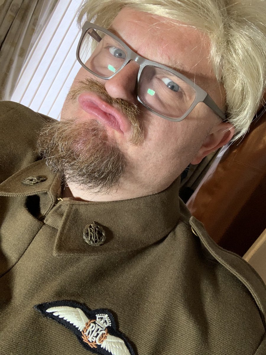 PippenAndrew's tweet image. Dress up for the Theatre Adhoc quiz tonight. “Woof woof!” #flashheart #royalflyingcorps #cosplay #unfirom #blackadder