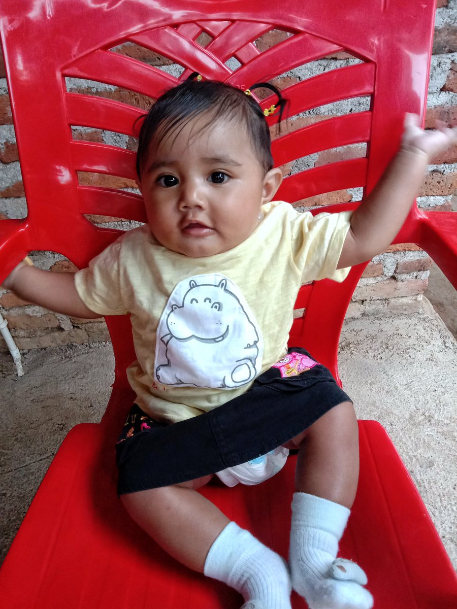zall_ksAwudD's tweet photo. Sebab KehadiranMu Adalah Alasan Dimana Aku Bisa Bangkit Untuk Merubah Keadaan . . .
#DariKehadiranmuAkuBelajarSabarSaatKataPisahMulaiDiUcapkan #SelamatUntukEnamBulannya #MyPrincess #GeorginaCamilaVallejo #Bopok #ksAwudD https://t.co/1e6gL5cht5