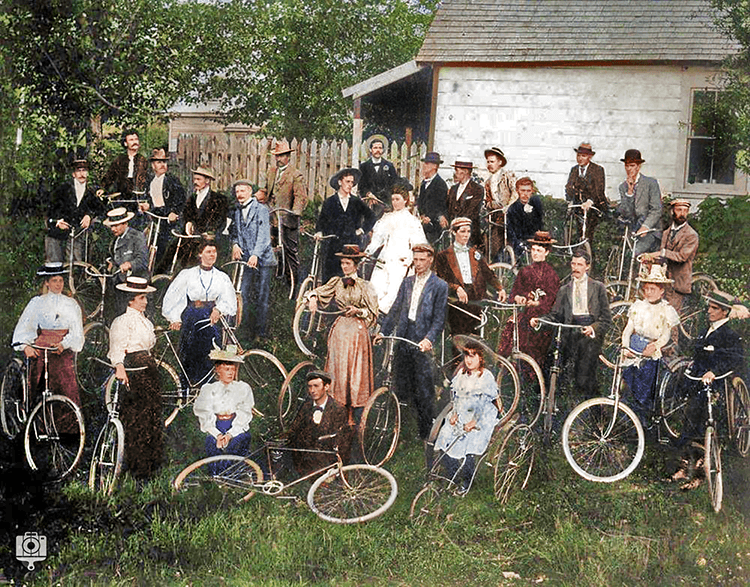 PhotoPainterBC's tweet photo. Quite a few #wheelwomen in this  #colourized #photo of the #Revelstoke #Bicycle Club in 1898. #color #colourized #colourization #colorization #victorian #britishcolumbia #cityofrevelstoke https://t.co/7MjNslhlO8