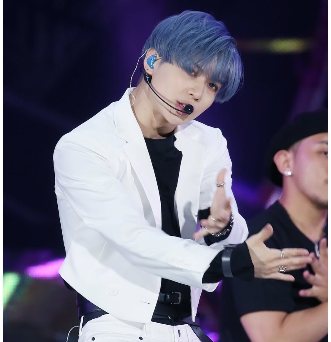 こえり この日の青髪テミンは伝説だと思ってる Shinee テミン T Co Mttqtosxpk Twitter