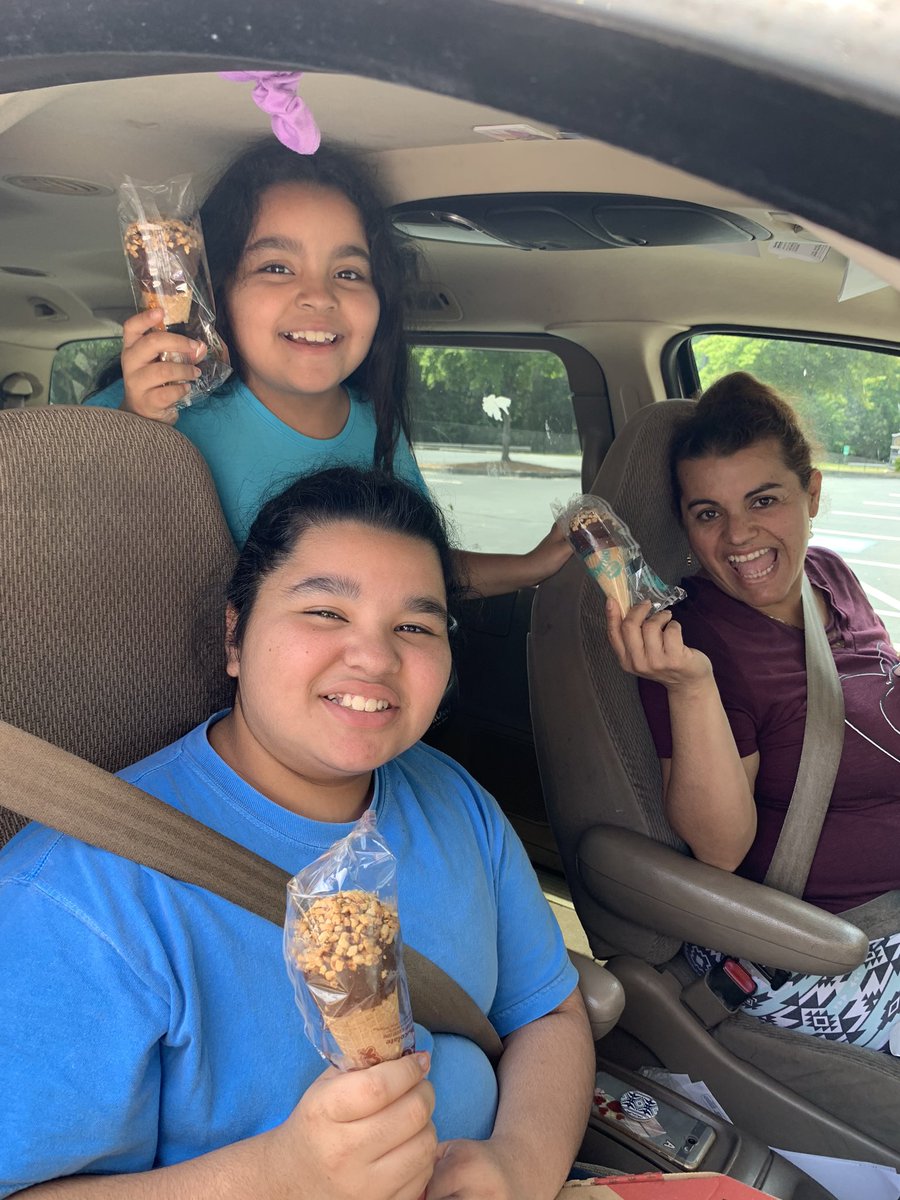 NextGenFocus's tweet photo. Celebrating distance learning success weekly with pizza and ice cream!!
#keepstudentslearning #NGFCares #SmarterMe #nonprofit #onlinetutoring #mentoring #GiveTogetherNow #donation #COVID19
#afterschool #forsythcountyga #gwinnettcountyga
#empoweringnextgenerationleaders https://t.co/6N2T2maokG