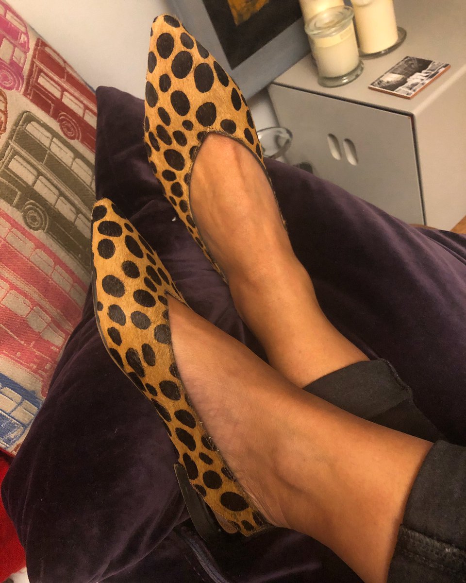 sarah_church's tweet photo. Your cries of disappointment when I posted my last pair of heels yesterday were audible so thought I’d bust out the flats... Popped on an animal print slingback to kick things off.
#isolationflats #animalprint #slingback #heelsaremuchmorefun https://t.co/tp0kVSPZYh