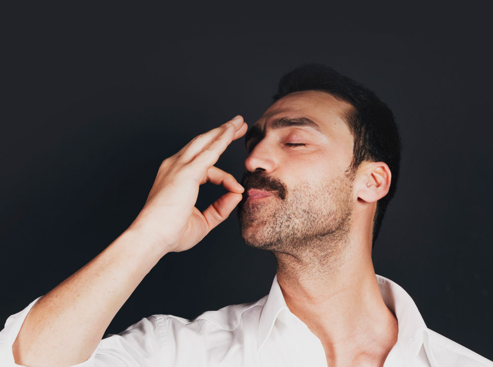 жесты пальцами. итальянский жест пальцами. итальянский жест пальцами. итальянский жест пальцами. итальянский жест.