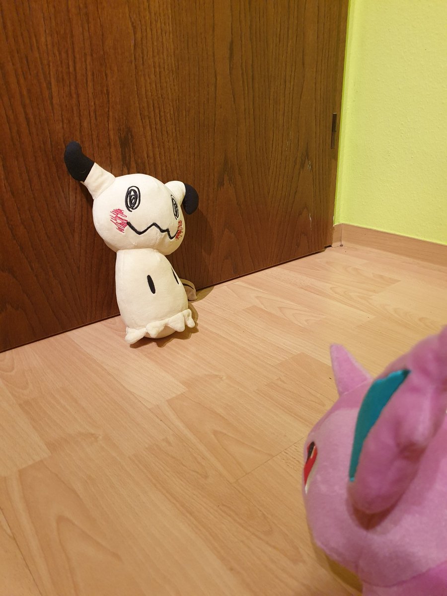 ExperienceNido's tweet photo. I wish my best friend #Mimikyu could visit me right now. I miss him. :( https://t.co/x4wkiDo5mI