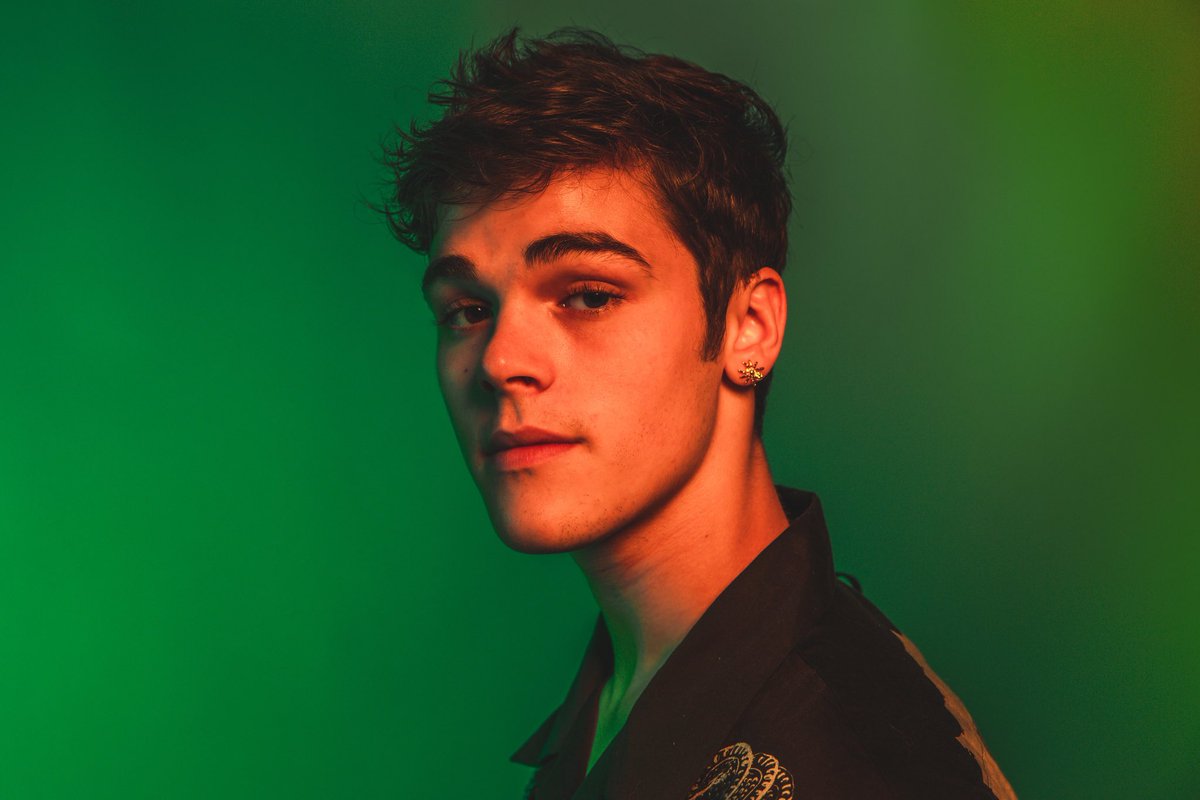 AJMBRmidia's tweet photo. 📷 AJ Mitchell para @iHeartRadio. https://t.co/HB1OXAgrsa