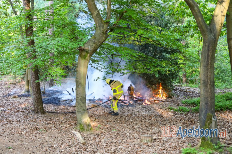 Bosbrand op de Kleiberg in #Apeldoorn in de kiem gesmoord. 112Apeldoorn.