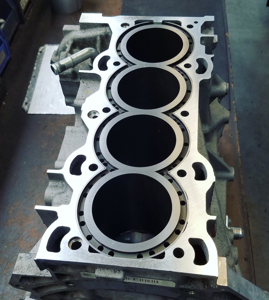 DartonSleeves's tweet photo. 2.3L Duratech/MZR fitted with our MID wet sleeve kit. #dartonsleeves #dartonarmy #winwiththebest #mazda #mazda3 #mzr #Ford #duratech #mid https://t.co/eM77hCpbRr