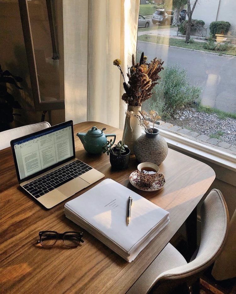 softauras's tweet photo. let’s be productive today ☕️ https://t.co/cBGy8YmWpx