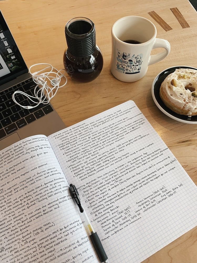 softauras's tweet photo. let’s be productive today ☕️ https://t.co/cBGy8YmWpx