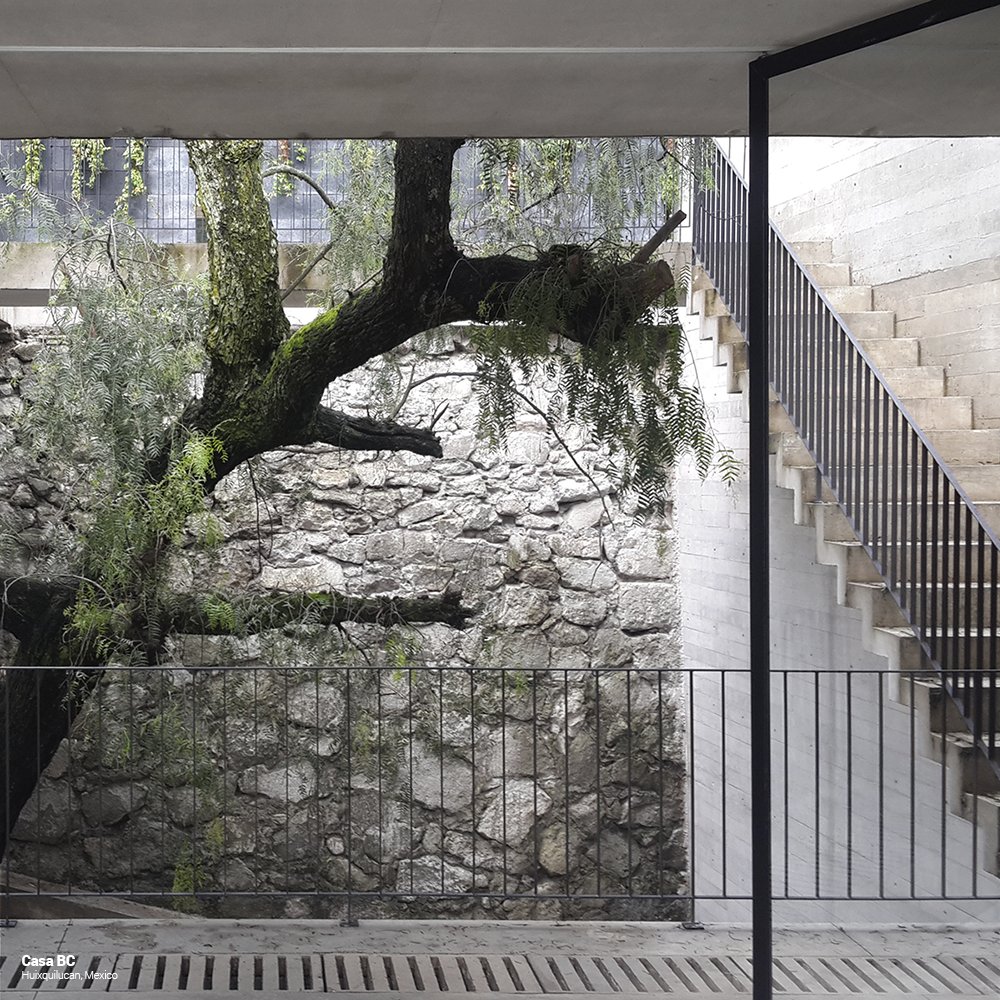 CEMEX's tweet photo. Casa BC is a place of isolation for reflection and rest that provides a space away from the urban to be intertwined with the natural environment. A beautiful home, the project by @3arch landed the number one spot in the Housing category of the 2015 #CEMEXBuildingAward. https://t.co/JedetkGTK5