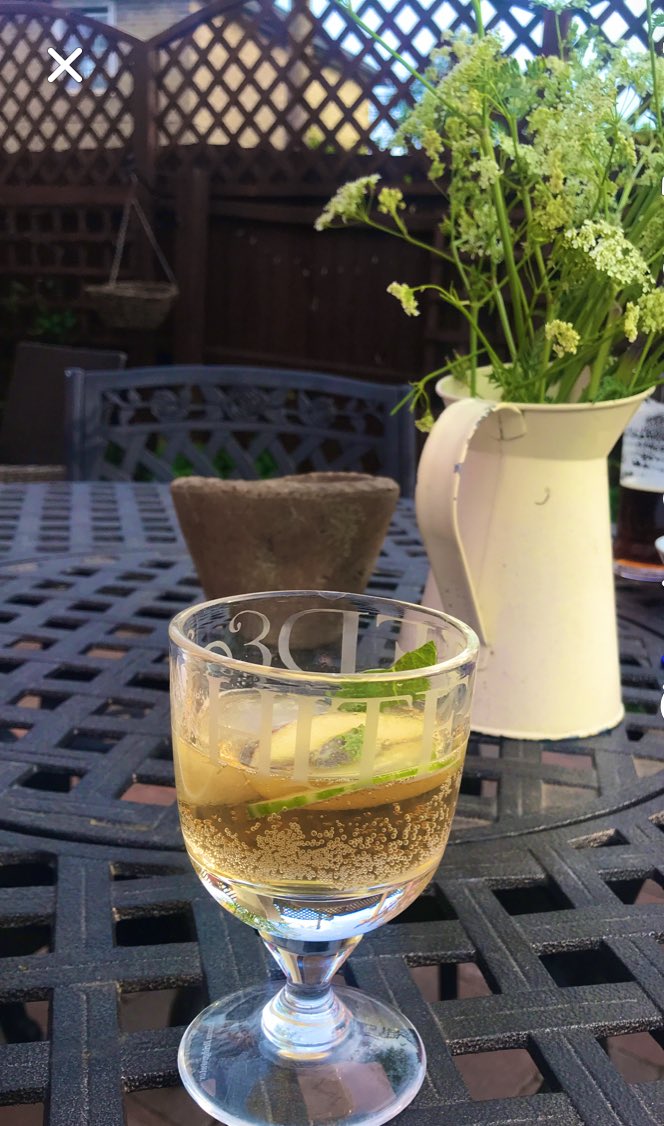 Pimms o’clock in the garden this afternoon #pimms #pimmsoclock #garden #suffolk #suffolkgarden #cowparsley #wildflowers #emmabridgewater #rusticgarden #peace #relax