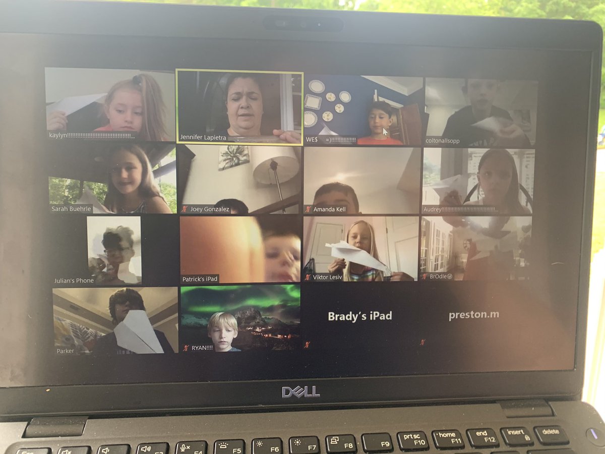 jennlapietra1's tweet photo. Field day both virtual with my class and with a couple families we are quarantining with. 4 zooms and as many grade levels. #bettertogethermpe @MPE_Mustangs https://t.co/lh8ZMC7BrC