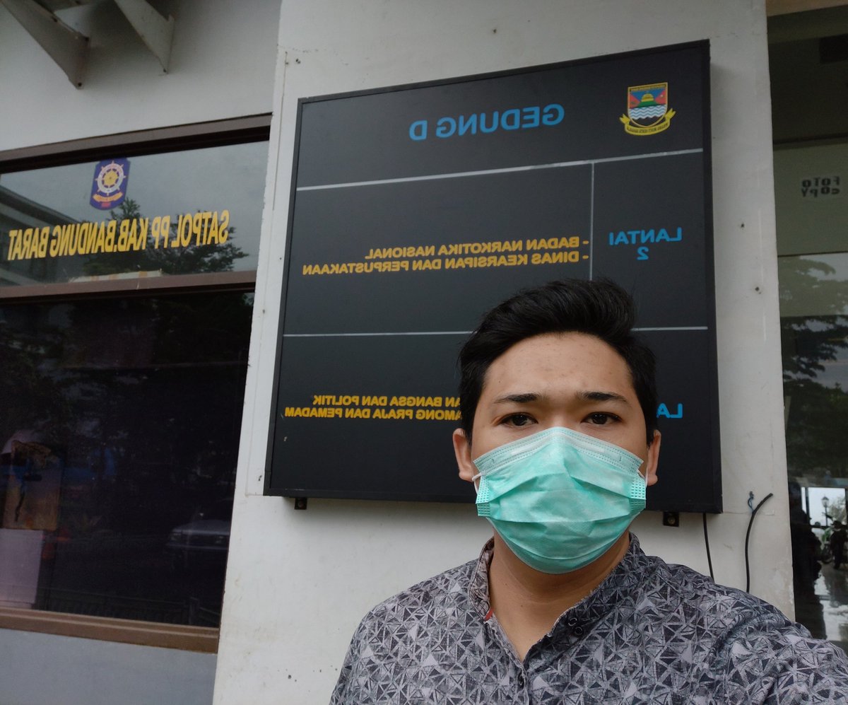 GEDUNG D "Inget jaman kuliah"  😂