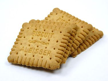 24) Les biscuits "petit beurre", je déteste ça depuis la maternelle