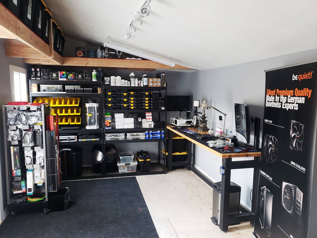 EnviousMods's tweet image. As requested; more updates on the new shop. I also ordered a full @WallControl setup with accessories for above the workbench. 

#enviousmods #pcmodding #wallcontrol #modshop