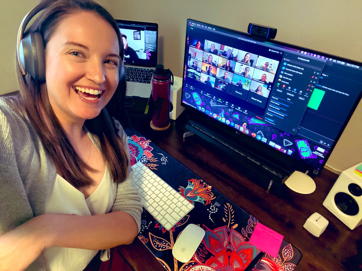 MadisonArtist's tweet photo. The future is VIRTUAL! I love virtual training - the silly green screens, the engagement tools, the ability to be a total dork for laughs. Gimme more!! #learninganddevelopment #virtualtraining #godaddylife https://t.co/vslHIWXSIY