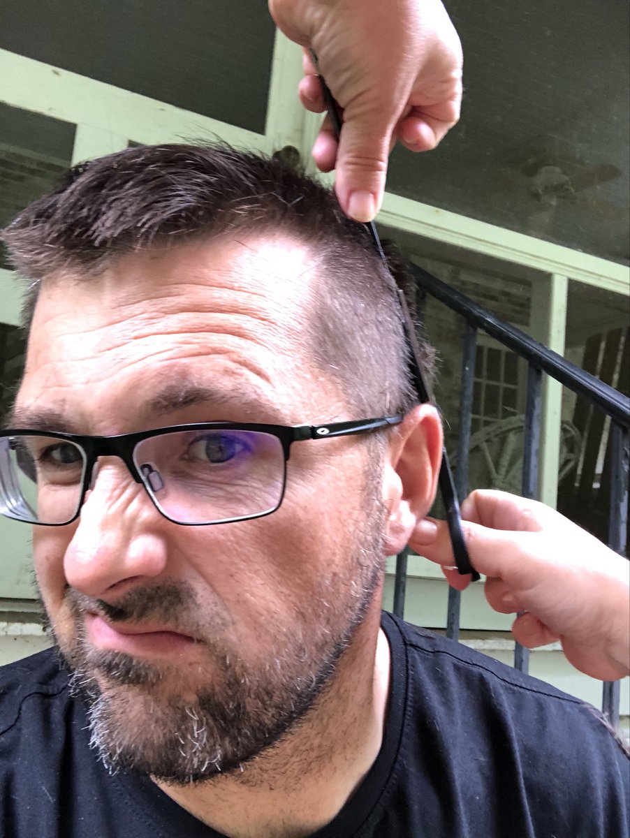 CoachDBass's tweet photo. I miss Mount Tabor Barber. #homecuts https://t.co/942W2wJUs1