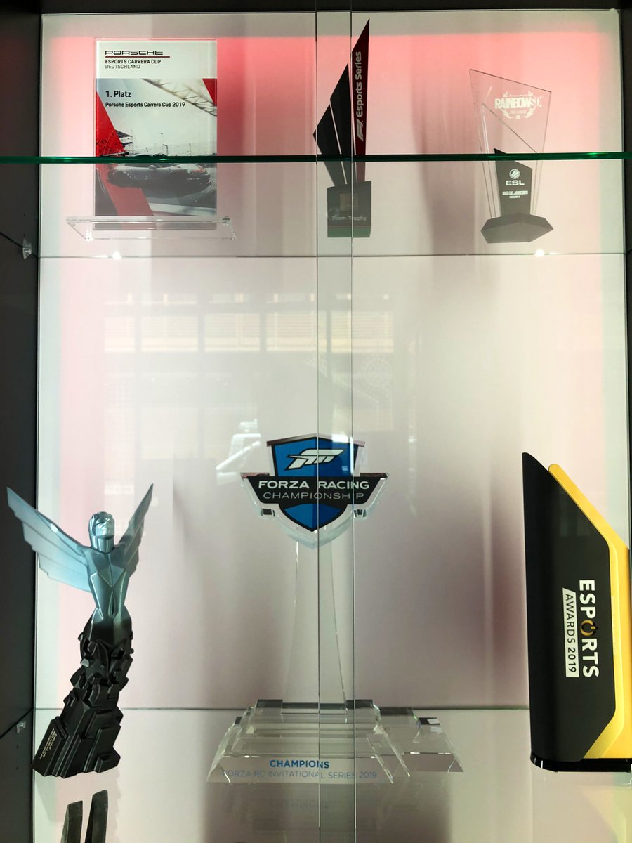 dannyengelz's tweet photo. First day back in the office after being quarantined. A new beauty has appeared. #ForzaRC https://t.co/EczYjVRsgG