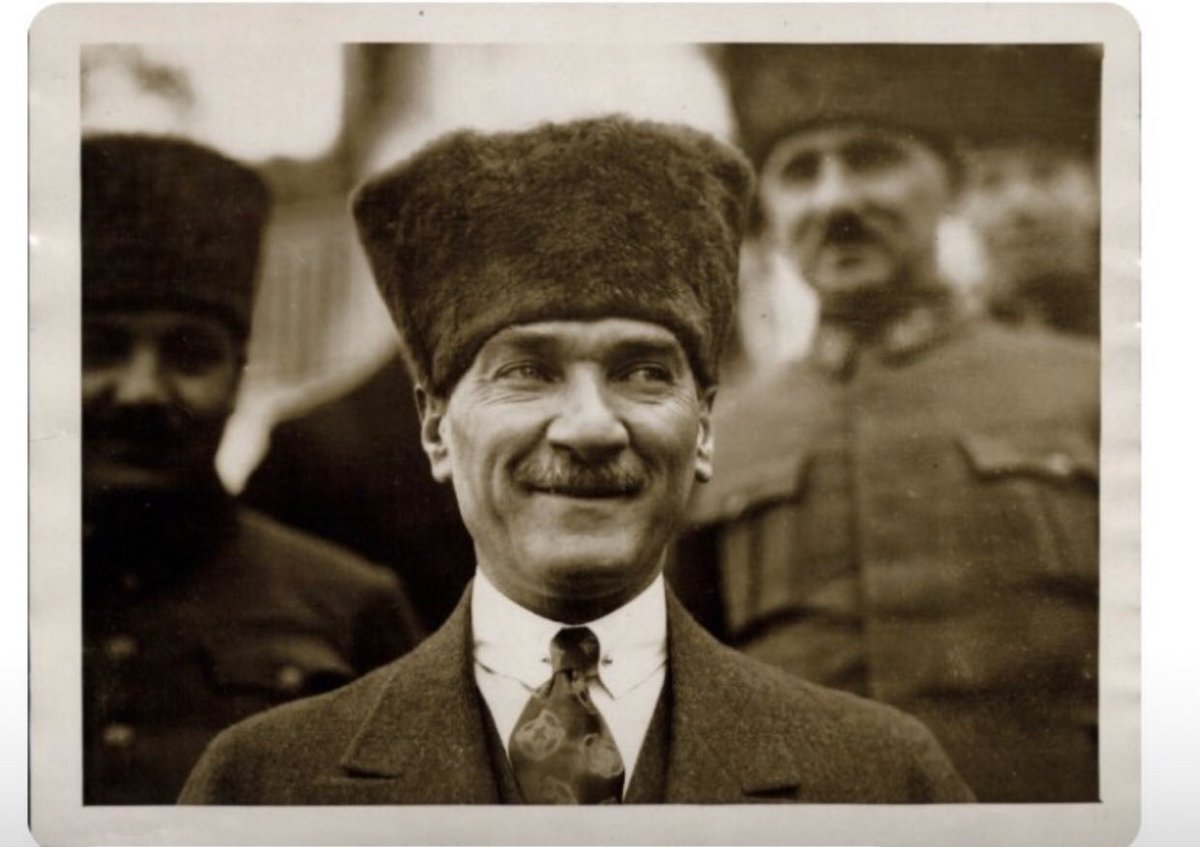 Bir Gülüşü Ancak Bu kadar Ölümsüz Olabilirdi..🇹🇷

#19MAYIS 

#19MayısGenclikveSporBayramı