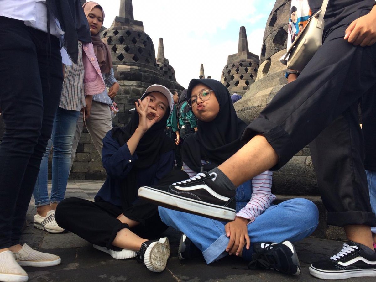 daisyeflow tweet media