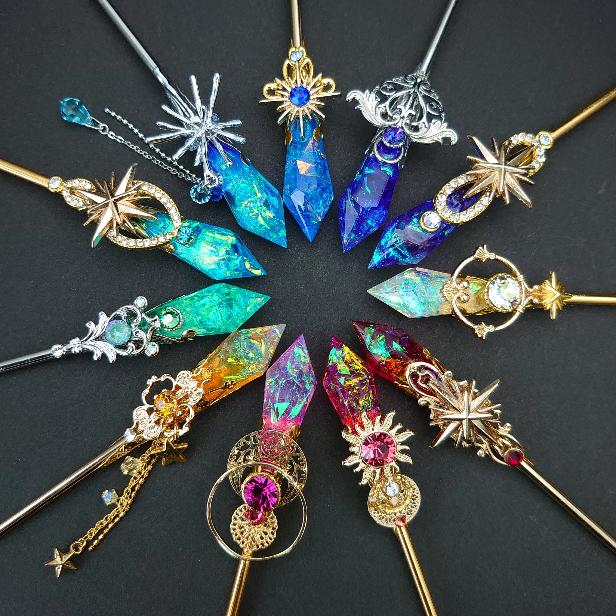 Totolily トトリリー Tren Twitter 賢者の杖などの簪 販売のお知らせ 昨日魔石についてツイートしましたが仕上がっていない為先に杖を販売したいと思います 5 22 金 21時 ミンネのカートをオープン致します ミンネには本日 明日登録します 宜しくお願い