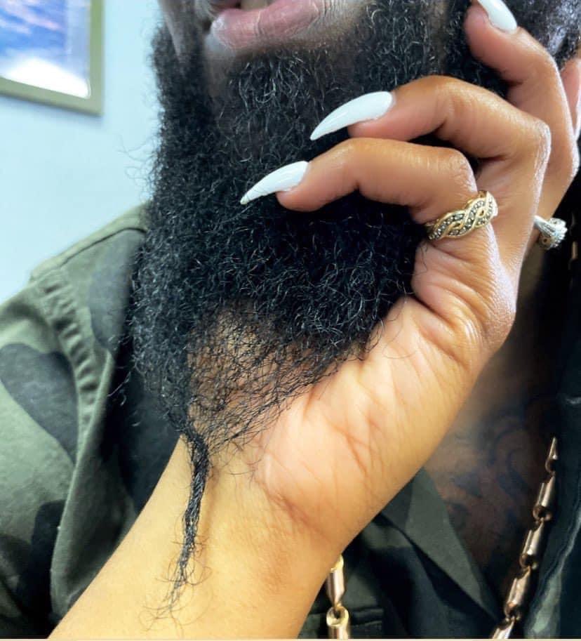 Fellas...While you’re here make sure you take care of your royal beard with a beard oil from  @siwohbeauty online at  http://www.shopsiwohbeauty.com  