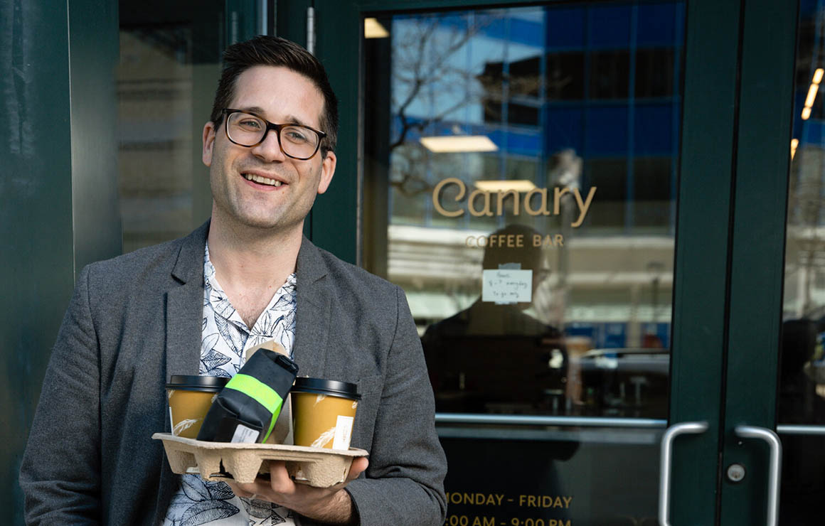 MilwDowntown's tweet photo. Continuing our Profiles of the Pandemic series with Colin Whitcomb of Canary Coffee:
"The small talk with customers has been replaced with real moments of vulnerability." #MKEaDifference
πΈ: @andrewfeller
https://t.co/J87jDkderm https://t.co/FqA8dSS4ls