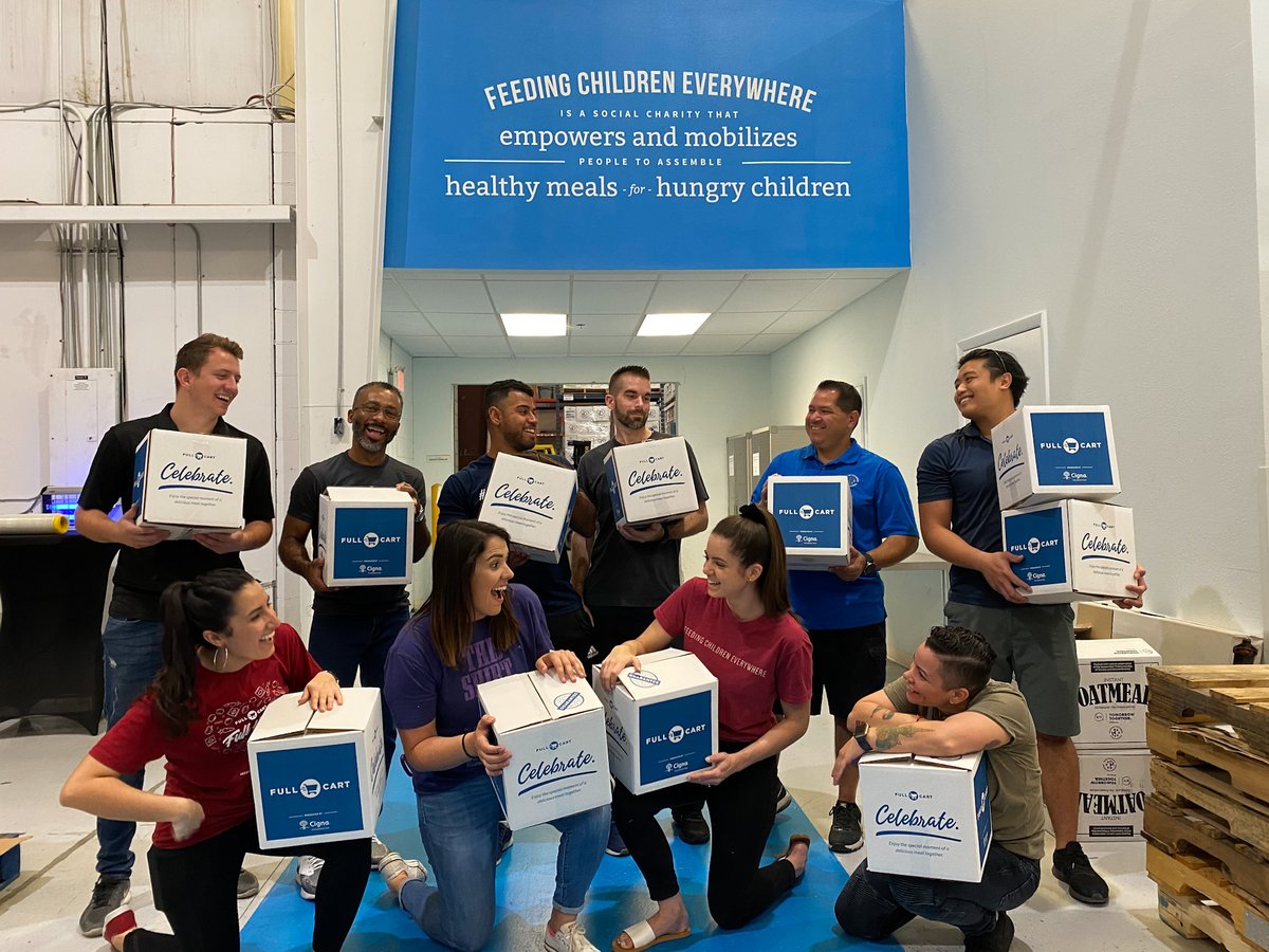 getfullcart's tweet photo. Today is all about doing something good for your neighbor. A lot of you have been asking ways you can help. In honor of "Do Something Good For Your Neighbor Day," let's pay it forward!

Donate to help provide emergency food assistance. https://t.co/GYCsifUtG5 https://t.co/87mM3EBMa3