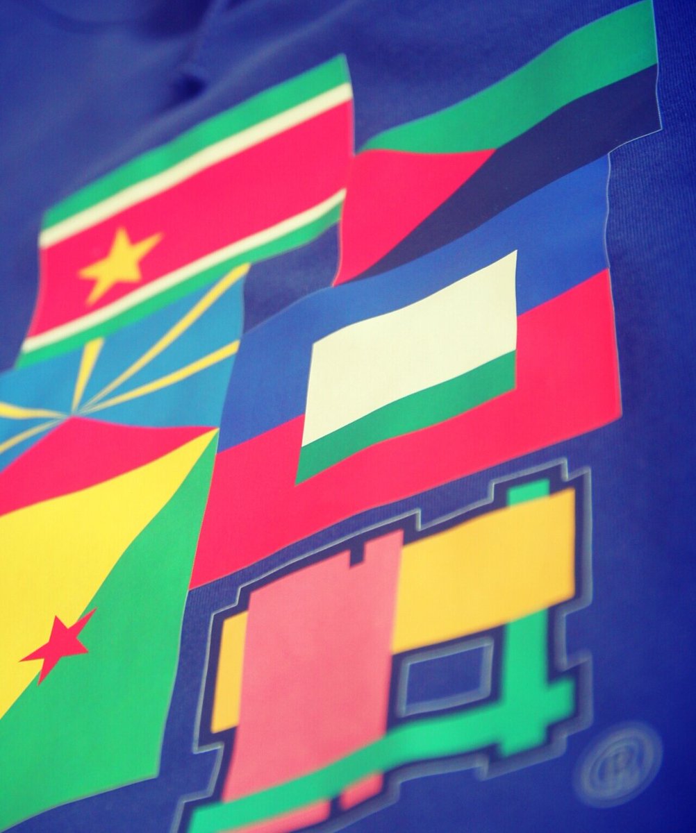 Haïtian flag by <a href="/woestindian/">Woestindian®Cloth</a>