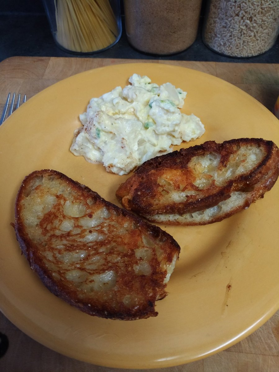 michellecoombs5's tweet photo. Move over Tomato Soup!  Grilled cheese and potato salad is a new classic!  PS. I had to change to comfy pants afterwards! https://t.co/gRUD6jcgVm