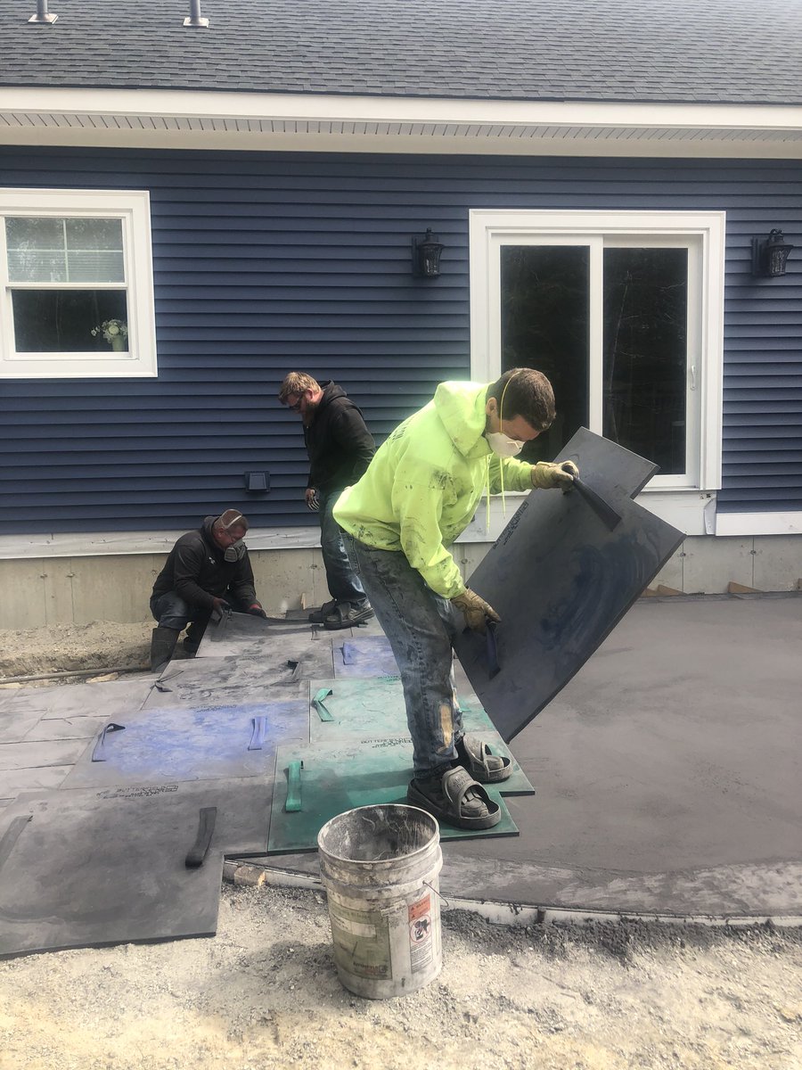 CreteExpert's tweet image. Stamped this concrete patio in Falmouth, ME 
#stampedconcrete #concretepatio #everythingaboutconcrete #mikedayconcrete