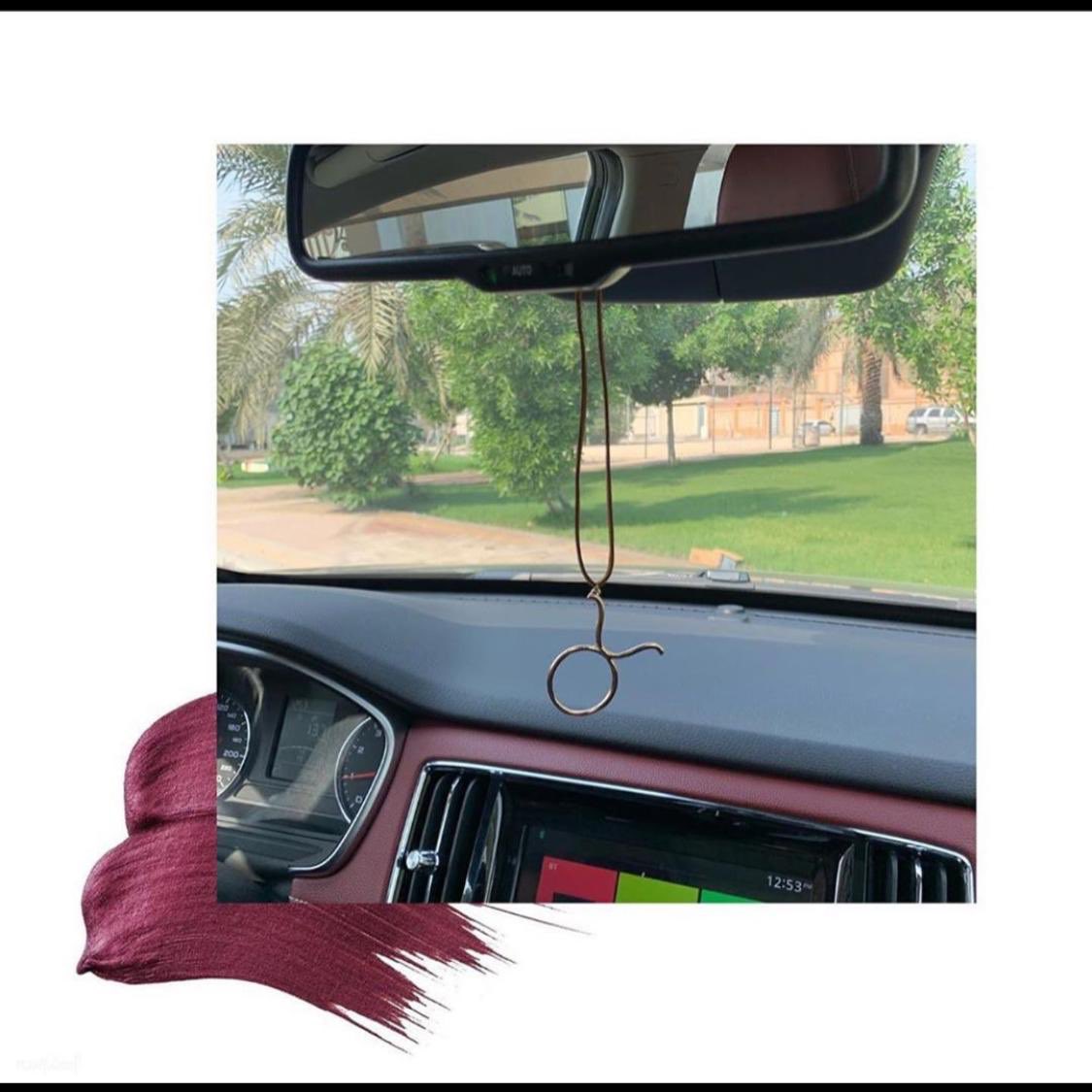 StelleZodiac's tweet photo. تعليقات مرايا السياره بأبراجكم🤍 https://t.co/4bZ7eORaLn
